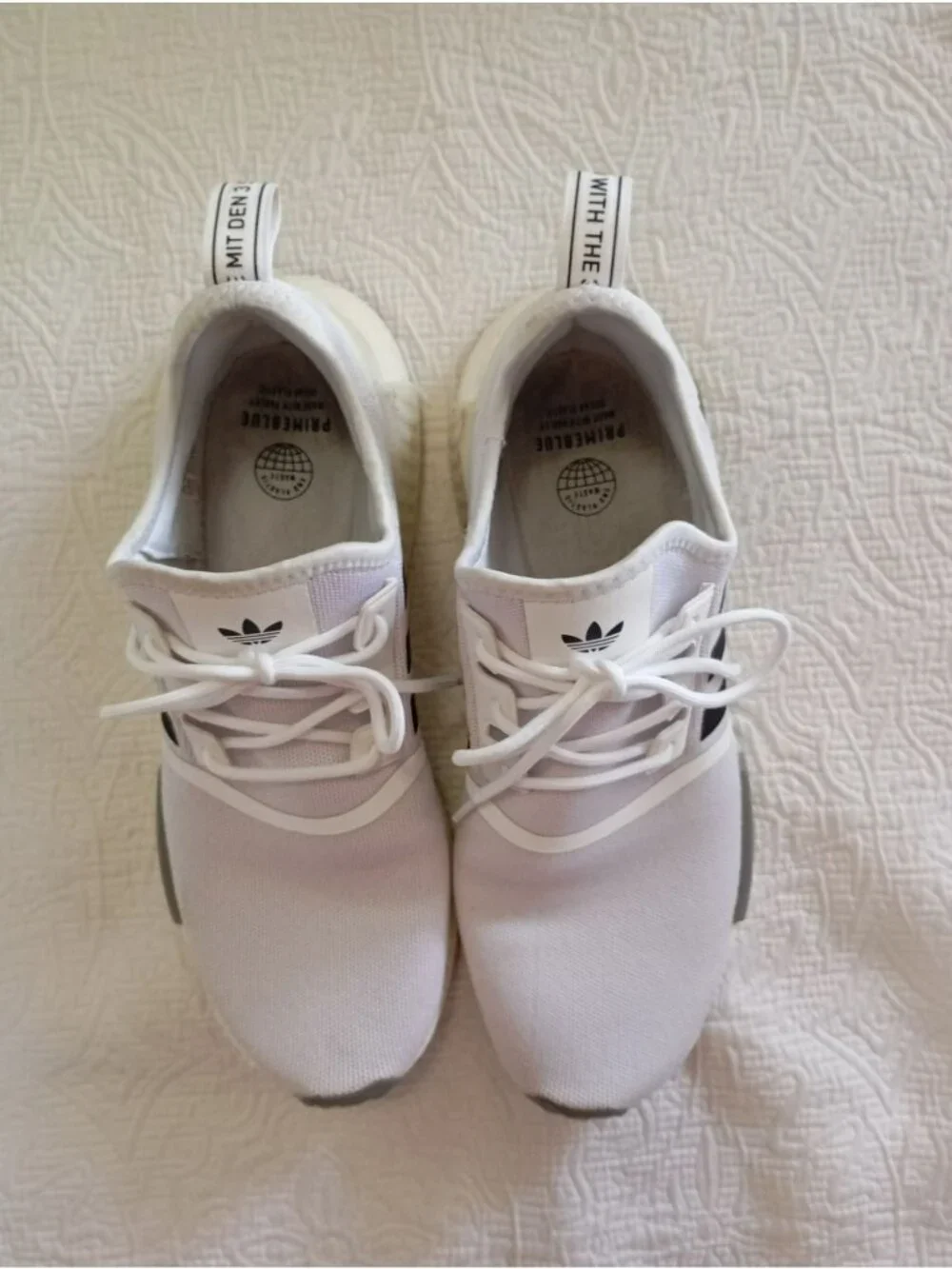 Adidas NMD_R1 White & Black Mens Sneakers Size 11 Mesh Upper Boost Midsole
